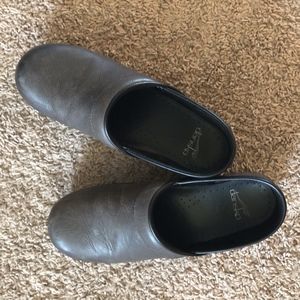 Dansko Clogs - Professional Grey Burnished Nubuck